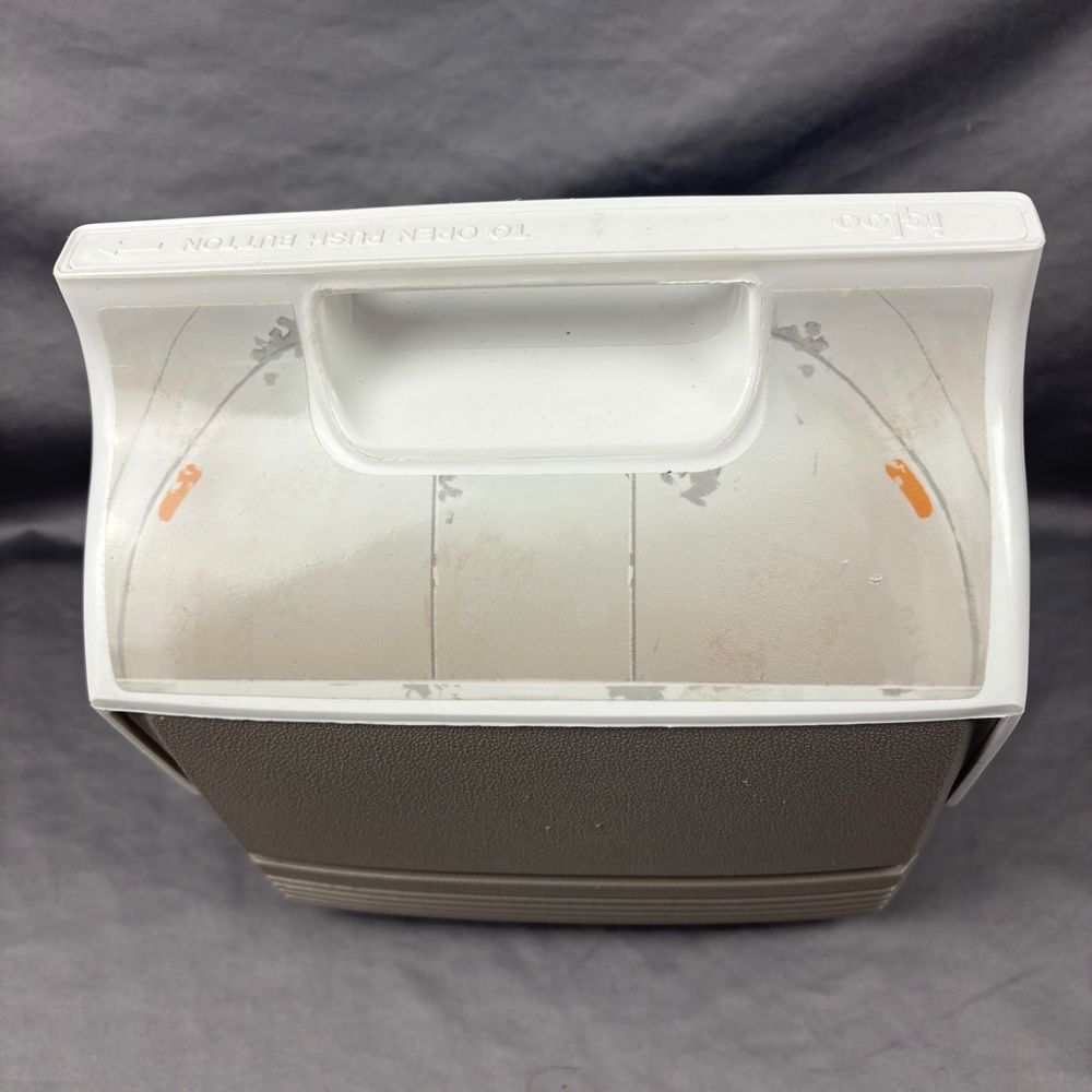 Igloo Star Wars Baby Yoda THE CHILD Mandalorian 4qt Cooler - Picture 3 of 9